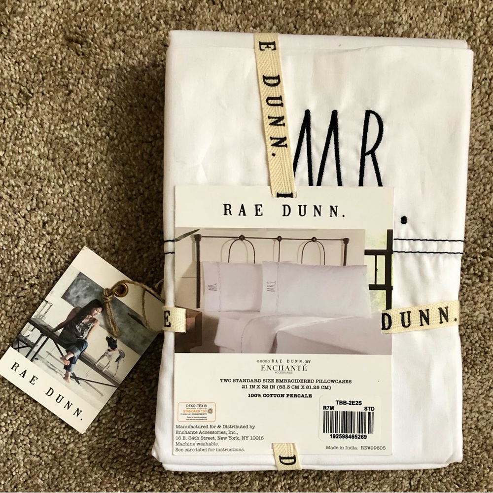 NWT Rae Dunn Mr. & Mrs. embroidered pillowcases set of 2 - 100% cotton percale - Picture 2 of 5